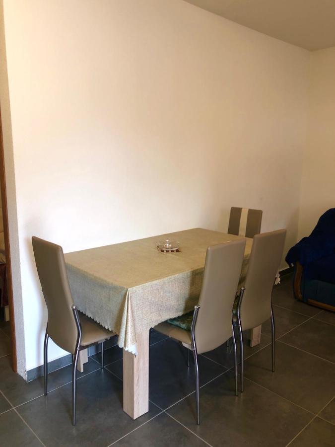 Apartmani Janja Starigrad Paklenica Exterior foto